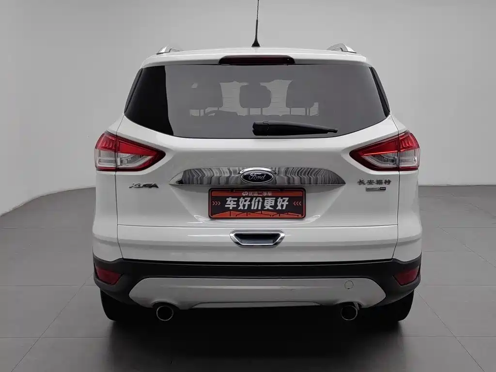 Фото 4 - Ford Kuga