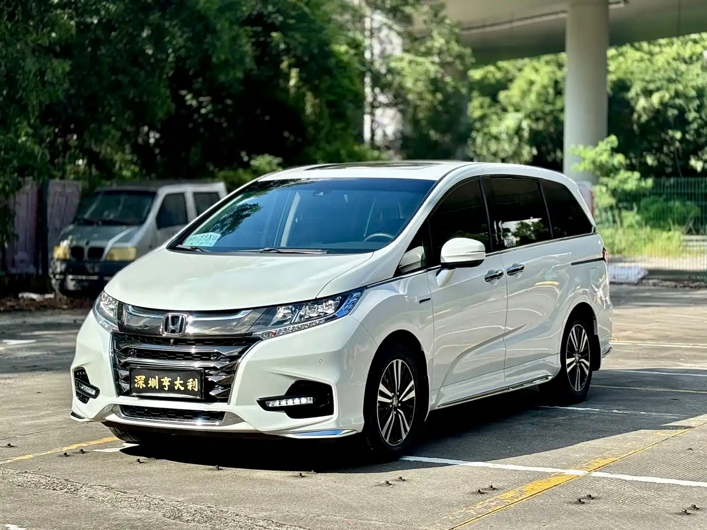 Honda Odyssey 2019 2.0L Sharp Ultimate Edition