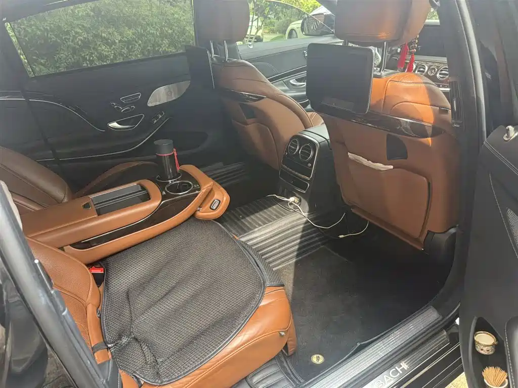 Mercedes-Benz Maybach S-Class 2020 S 450 4MATIC Collector's Edition фото 6