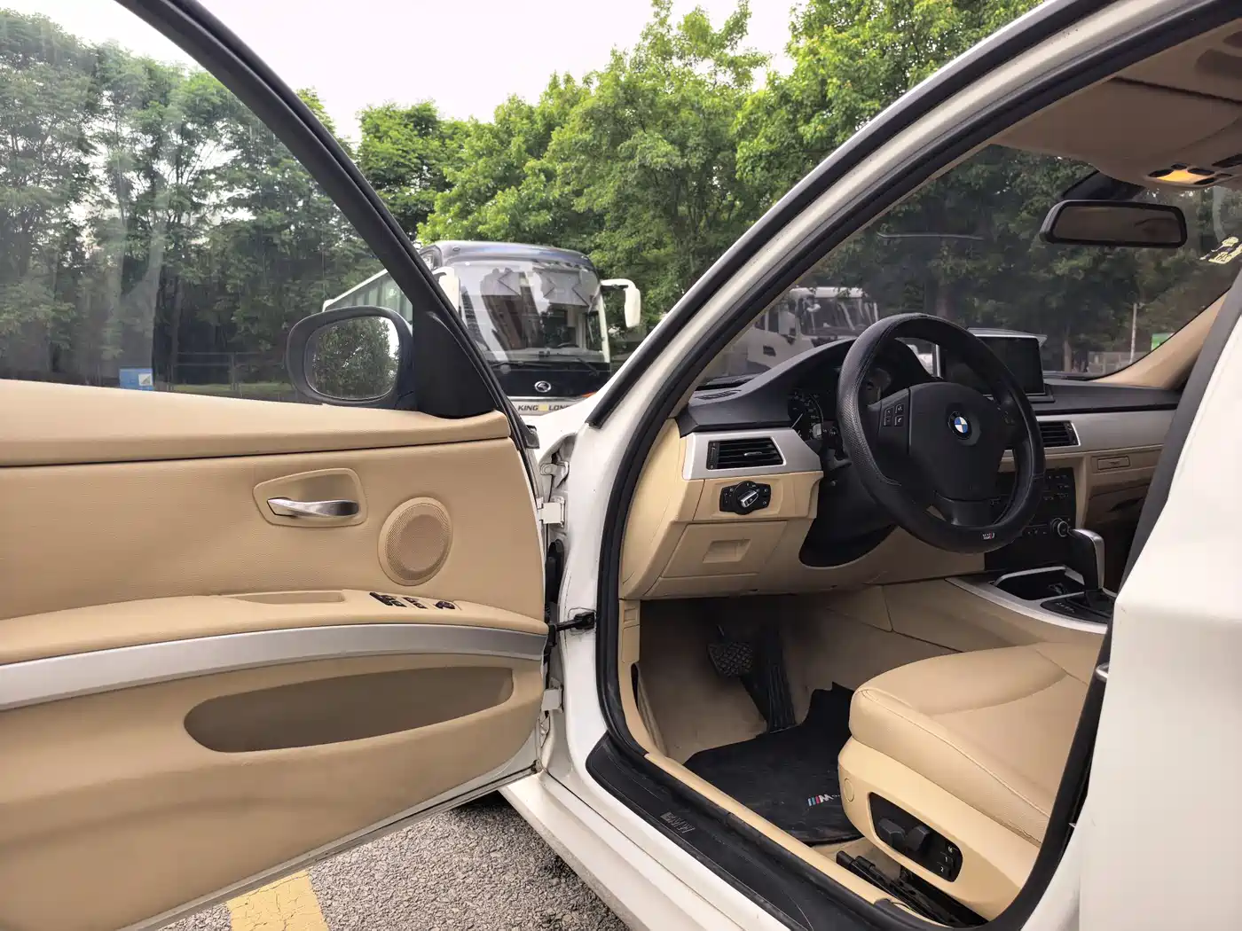 BMW 3 Series (Import) 2012 318i Leading фото 4