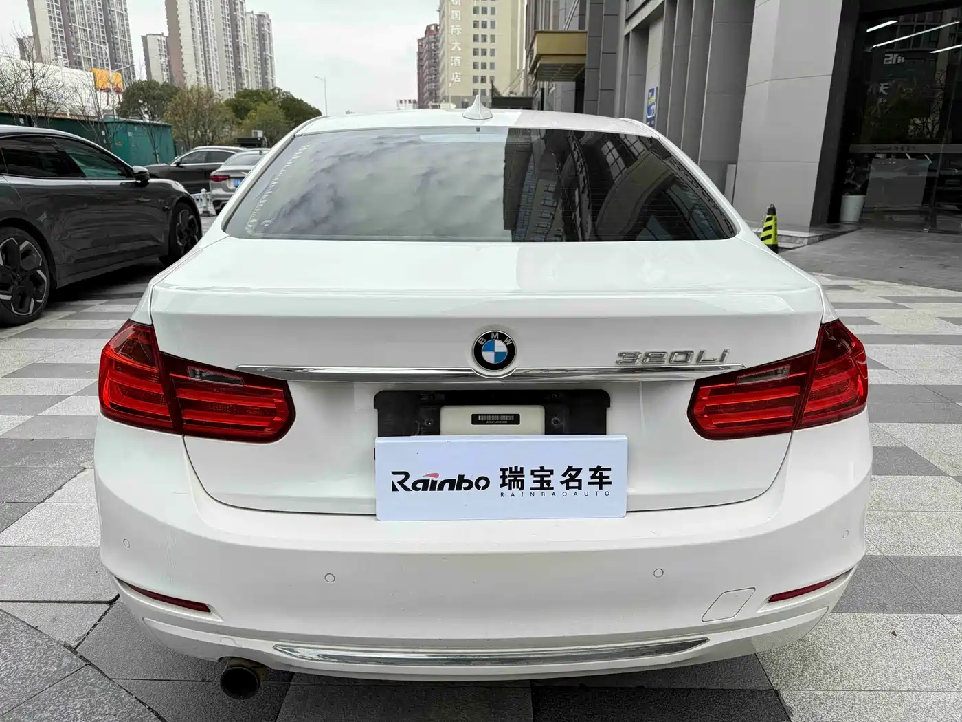 BMW 3 Series 2013 Facelift 320Li Luxury Design Package фото 4