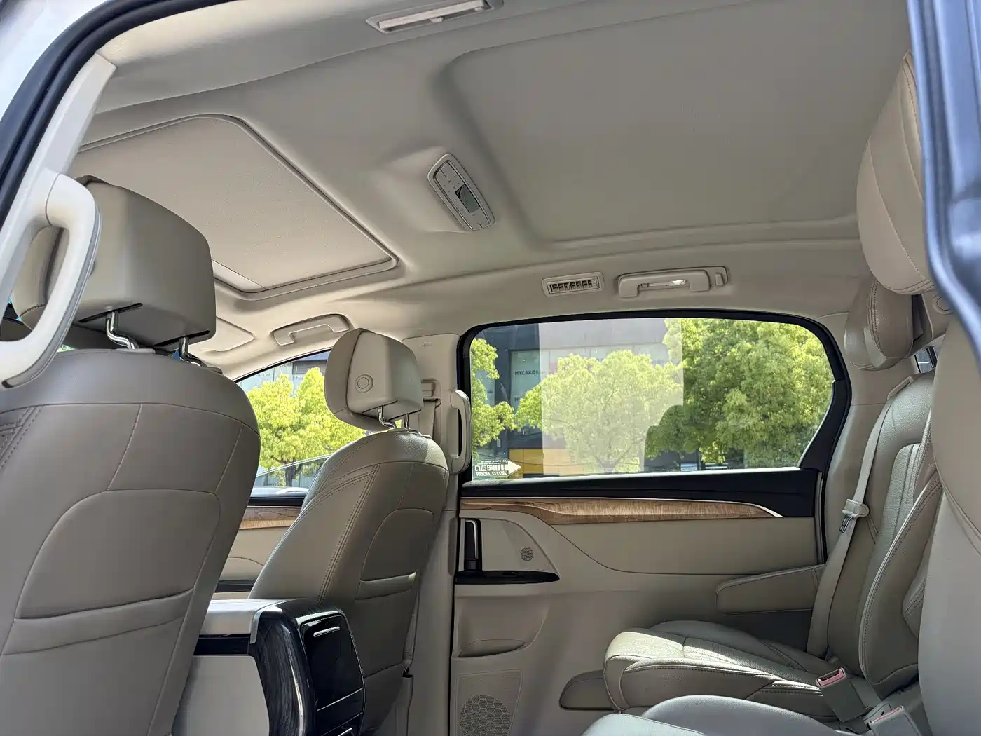 Buick GL8 2017 ES 28T Comfort Type China V фото 7