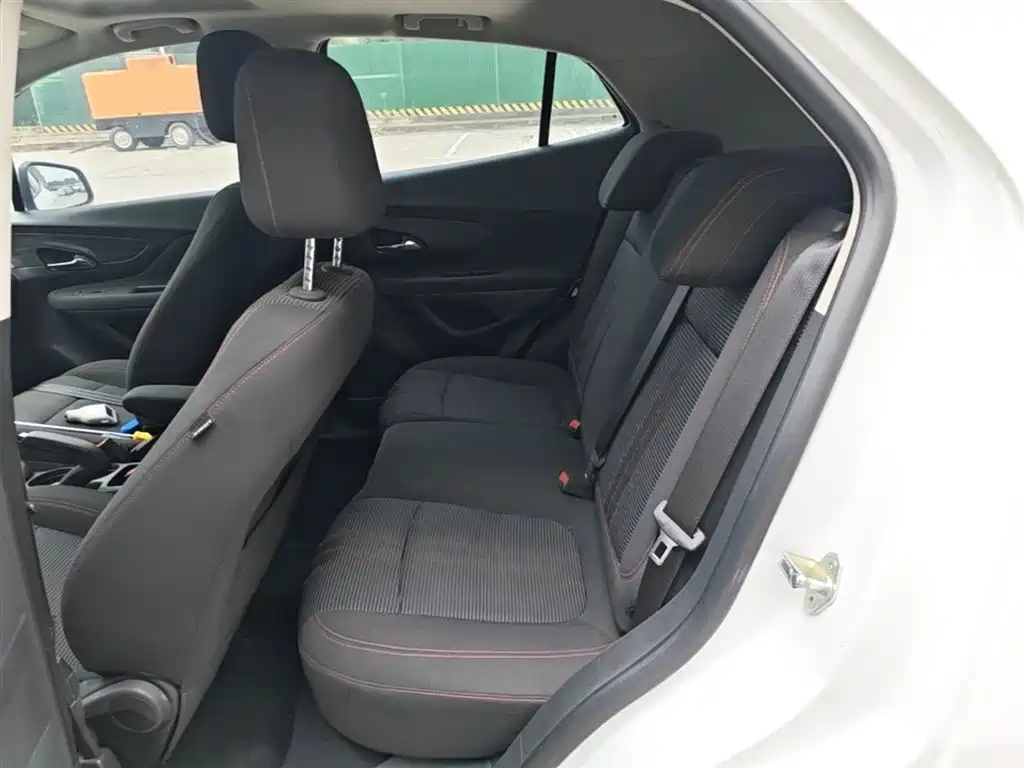 Buick Encore 2018 18T Automatic 2WD Urban Leading фото 17