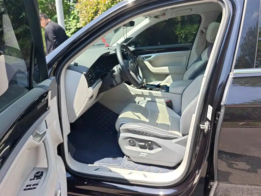 Volkswagen Touareg 2019 3.0TSI Sharp Wisdom Edition China V фото 9