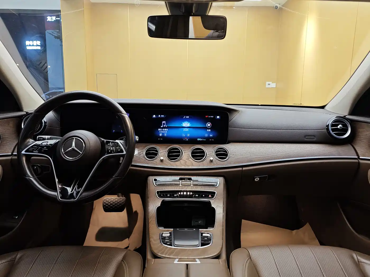 Mercedes-Benz E-Class 2021 Facelift E 300 L Fashion фото 21