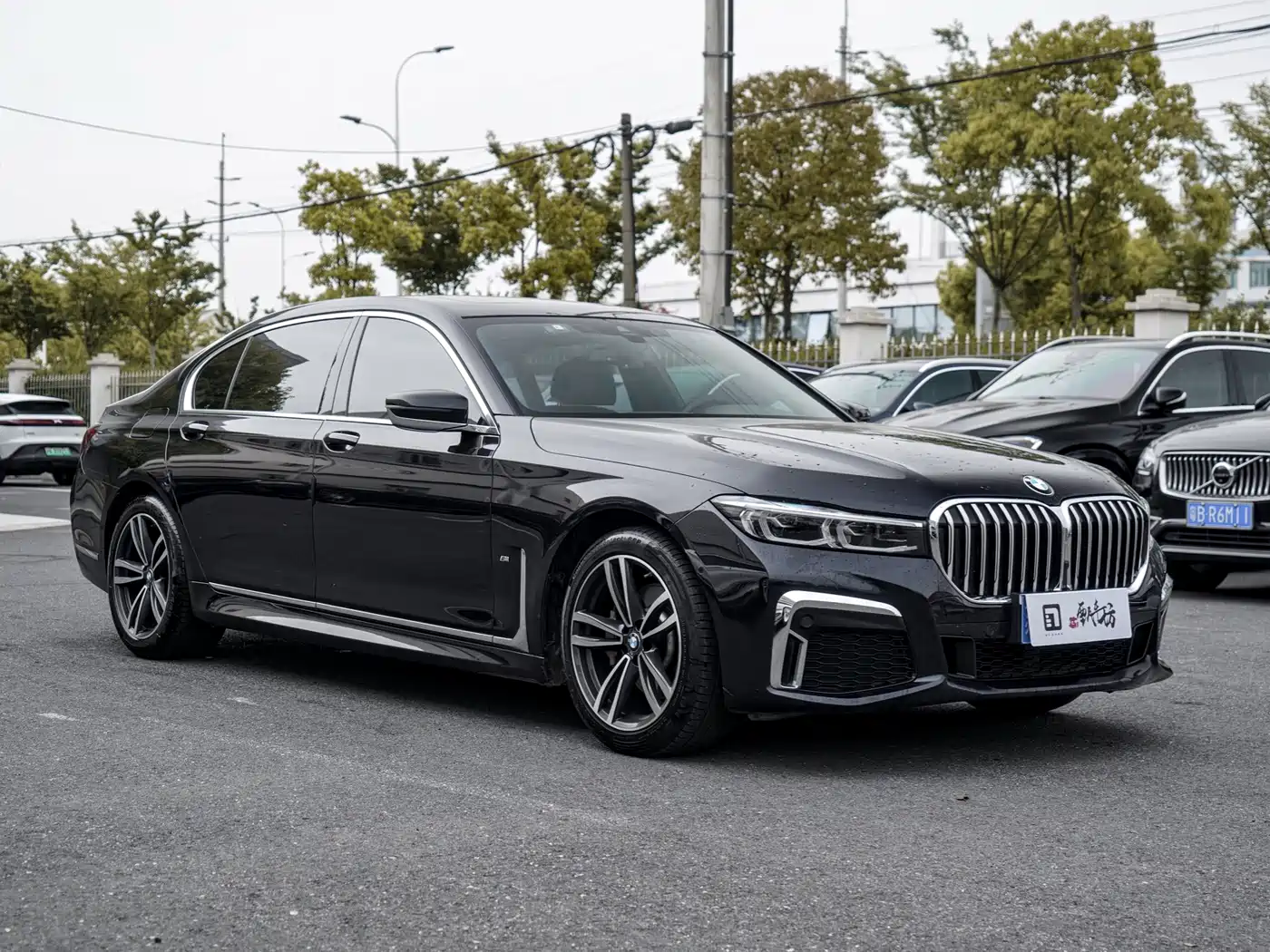 BMW 7 Series 2021 Model 730Li M Sport Package фото 7