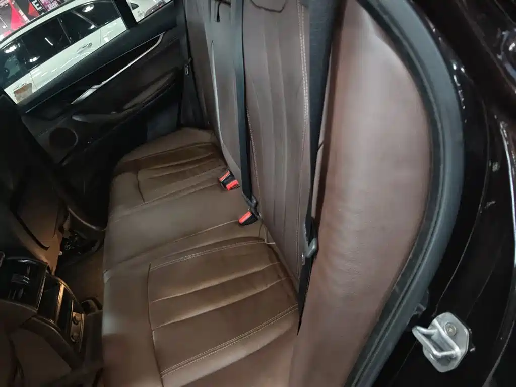 BMW X5 (Import) 2017 xDrive28i фото 11