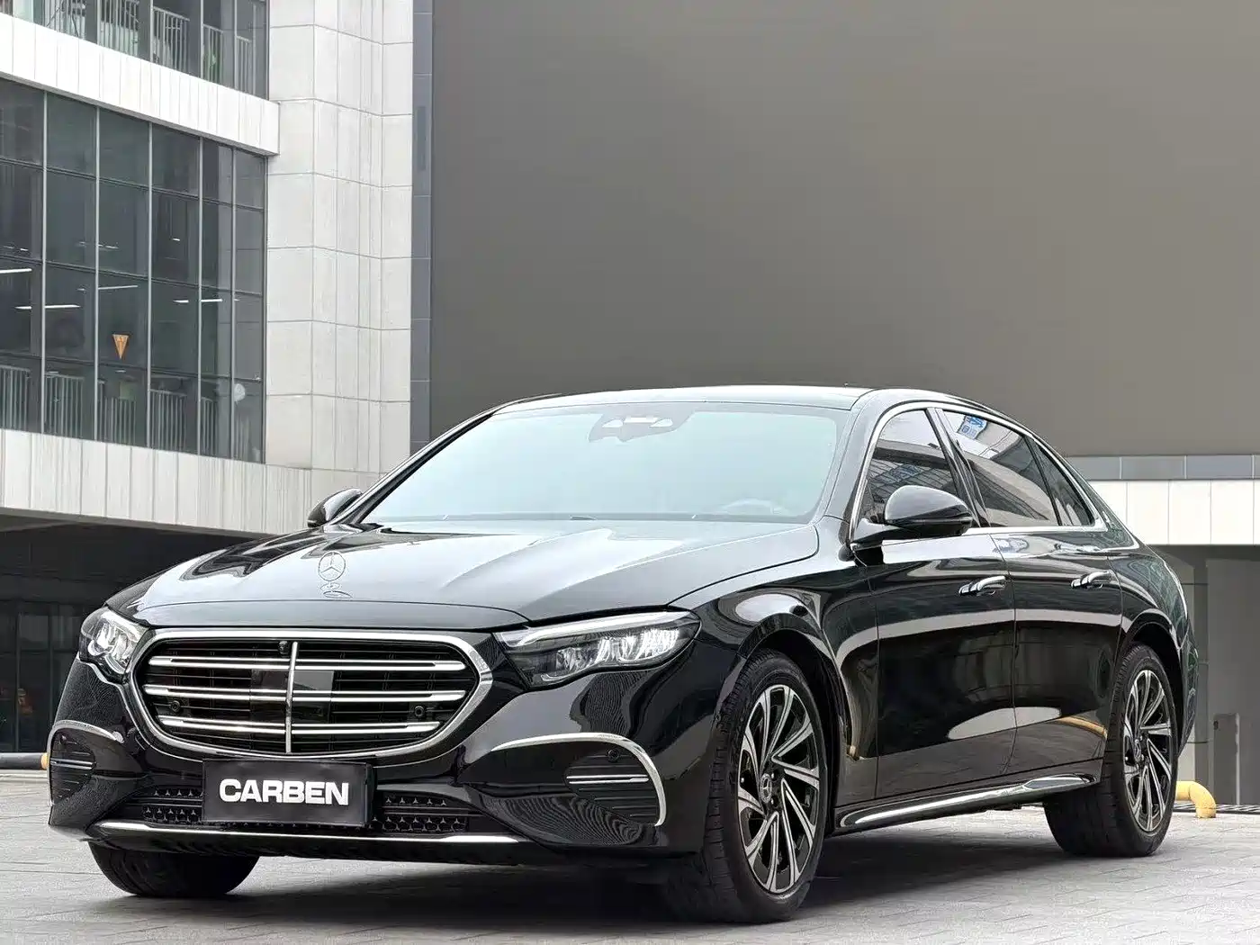 Mercedes-Benz E-Class 2025 E 300 L Luxury