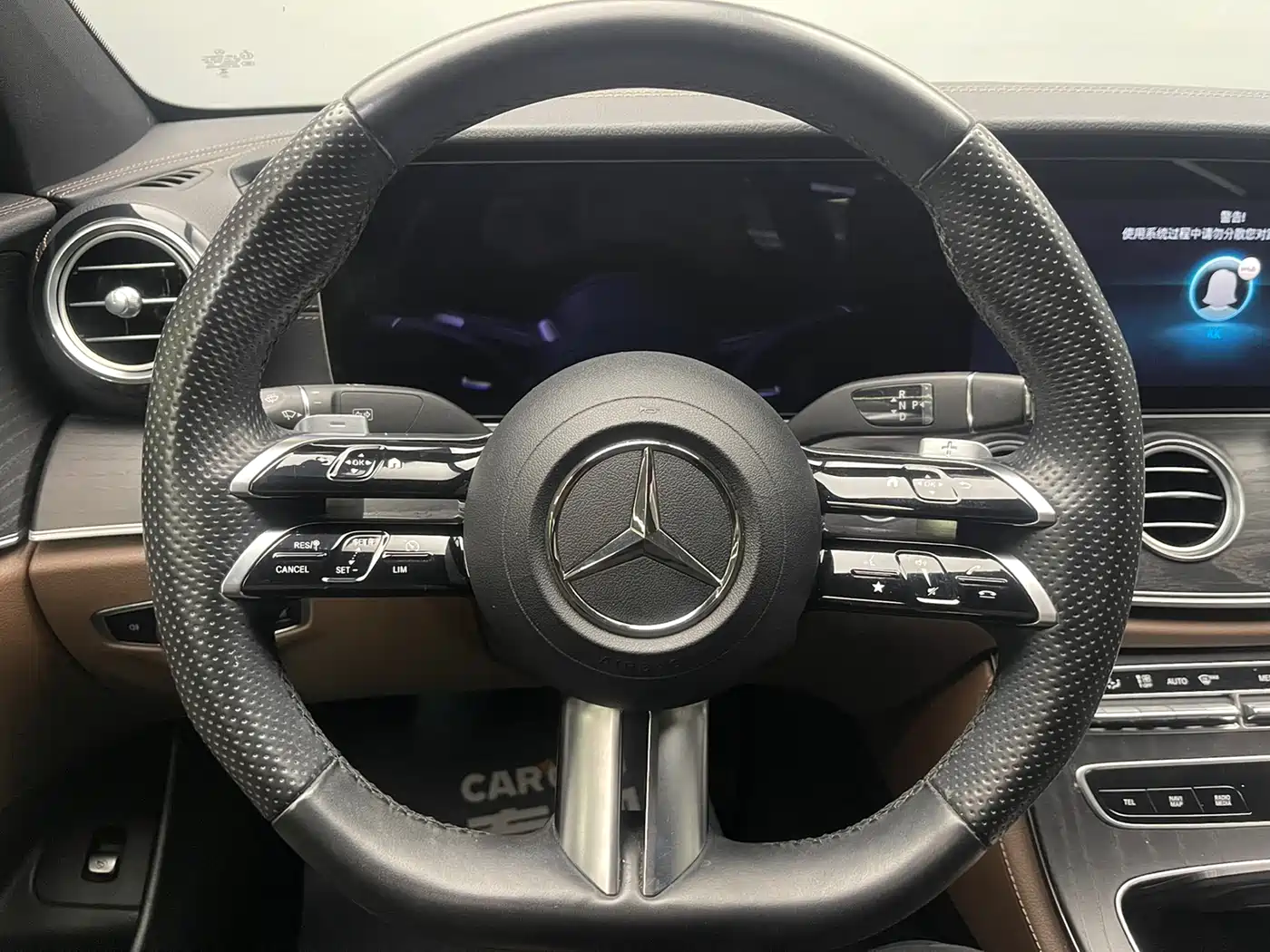 Mercedes-Benz E-Class 2023 E 260 L Sport фото 18