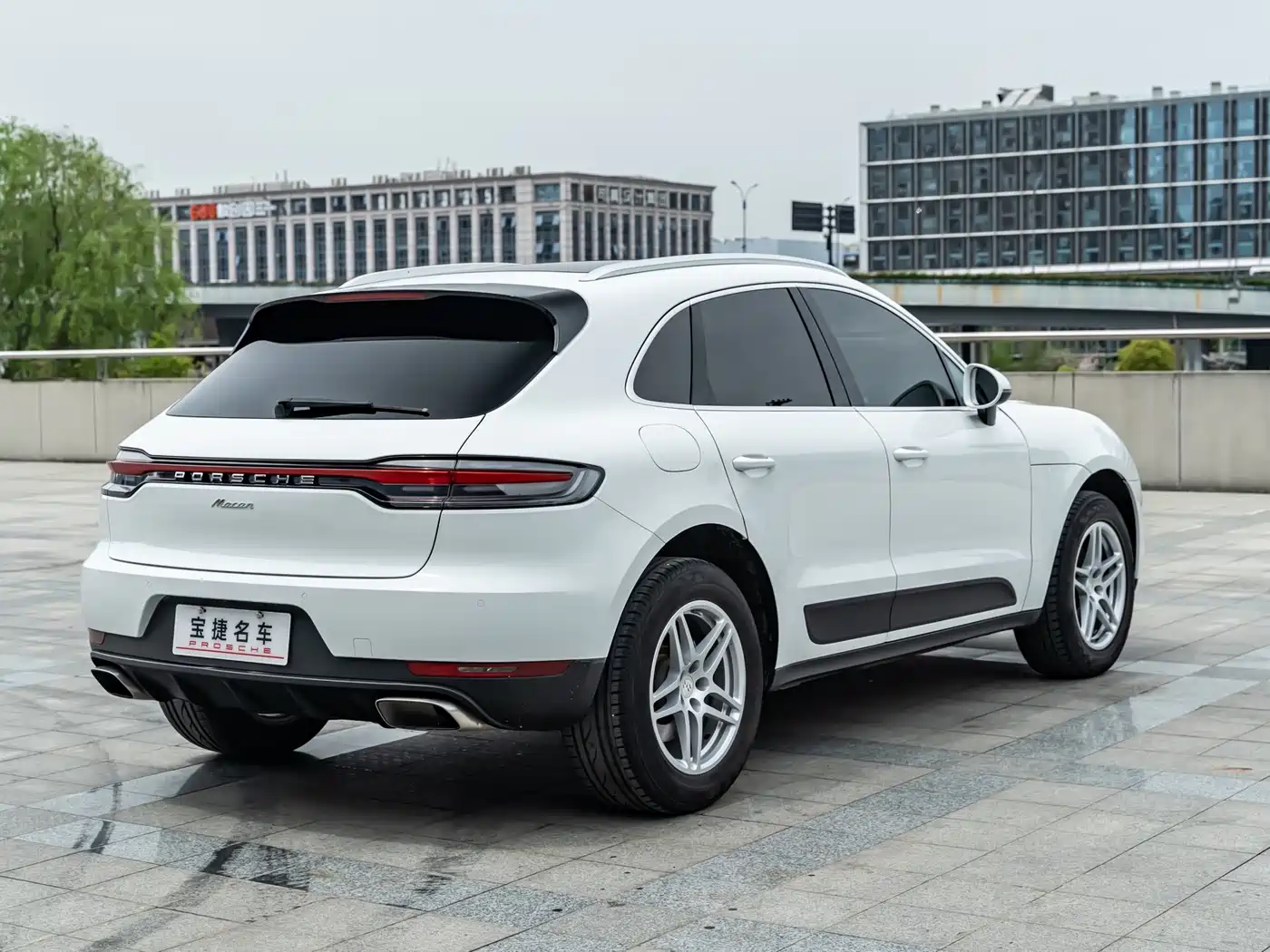 Porsche Macan 2018 Macan 2.0T фото 5