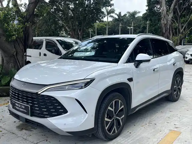 BYD Song L DM-i 2025