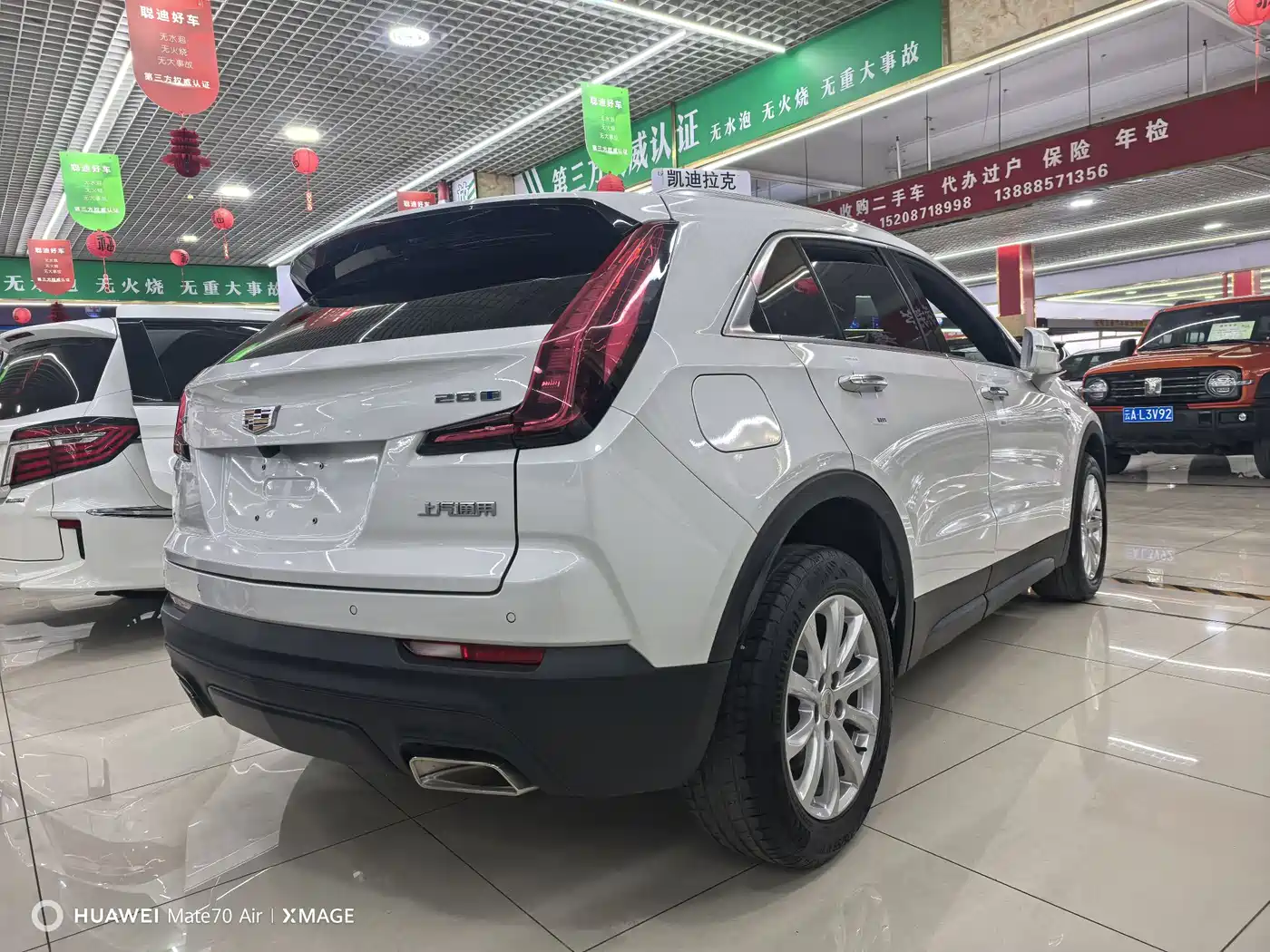 CADILLAC XT4