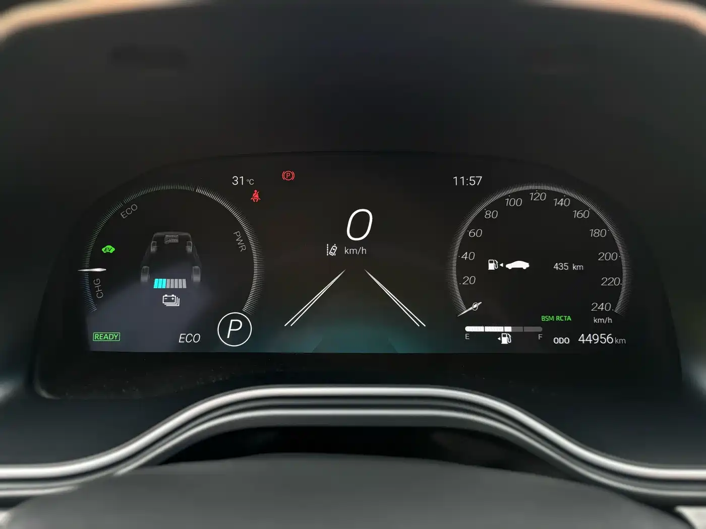 Фото 8 - Toyota Avalon