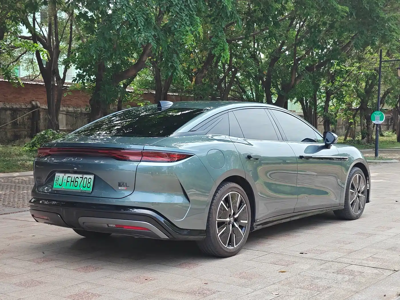 BYD Han L 2025 Model DM-i 200KM LiDAR Premium фото 6