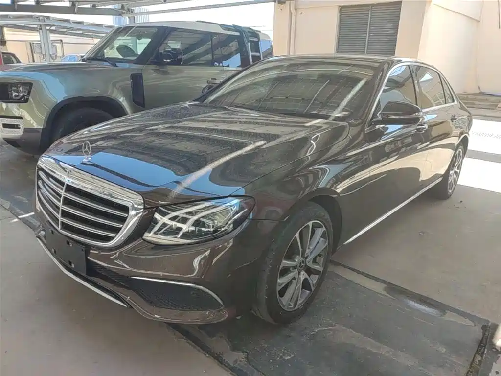 Mercedes-Benz E-Class 2017 E 200 L 4MATIC фото 2