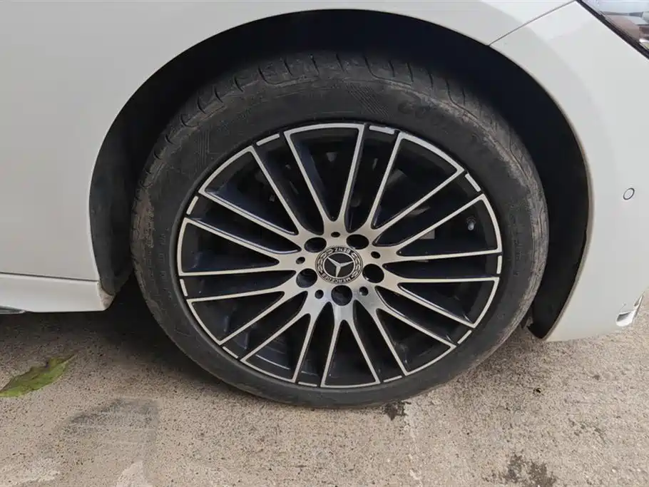 Mercedes-Benz C-Class 2024 C 260 L Sport фото 6
