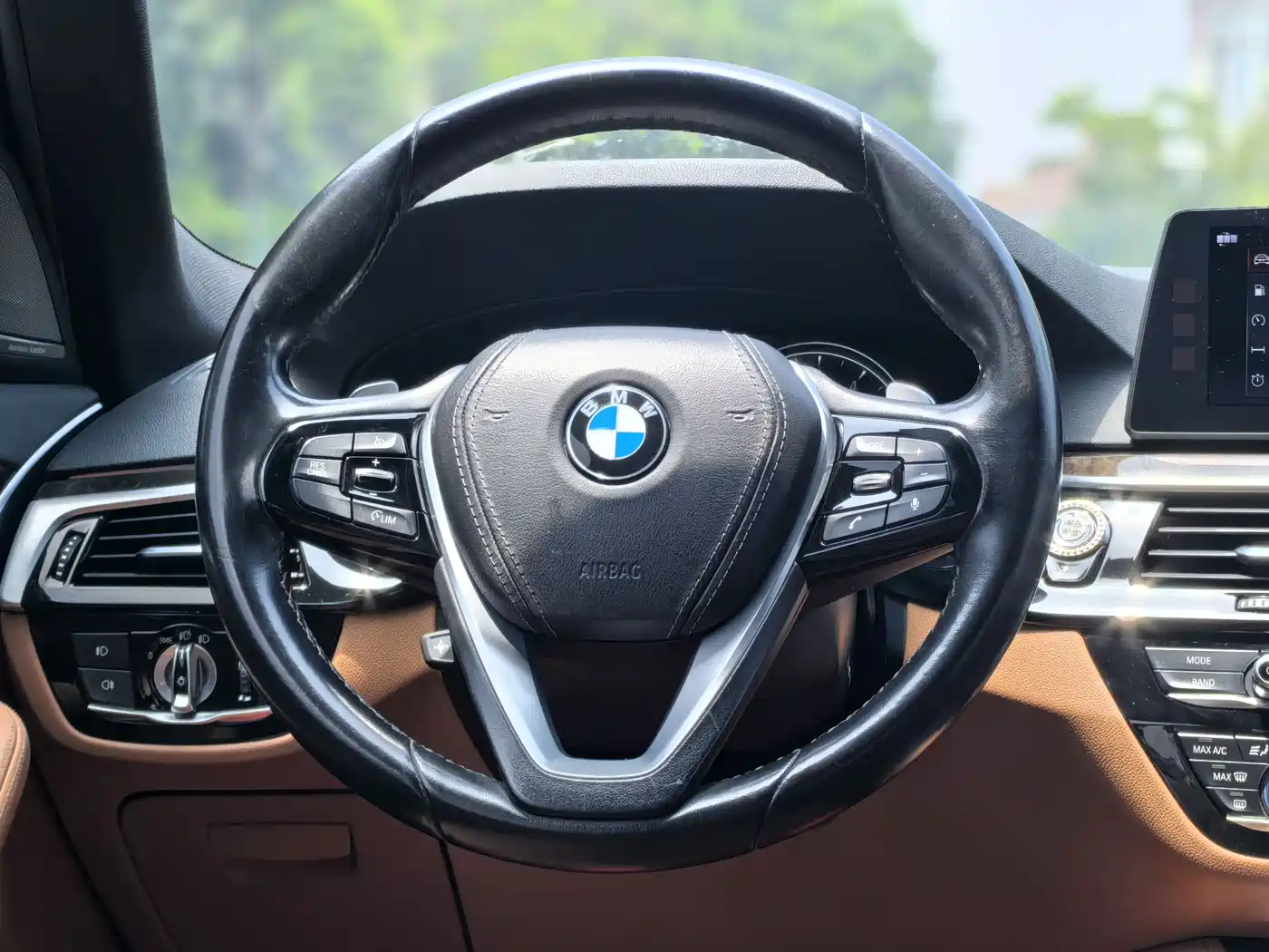 BMW 5 Series 2018 530Li Leading M Sport Package фото 11