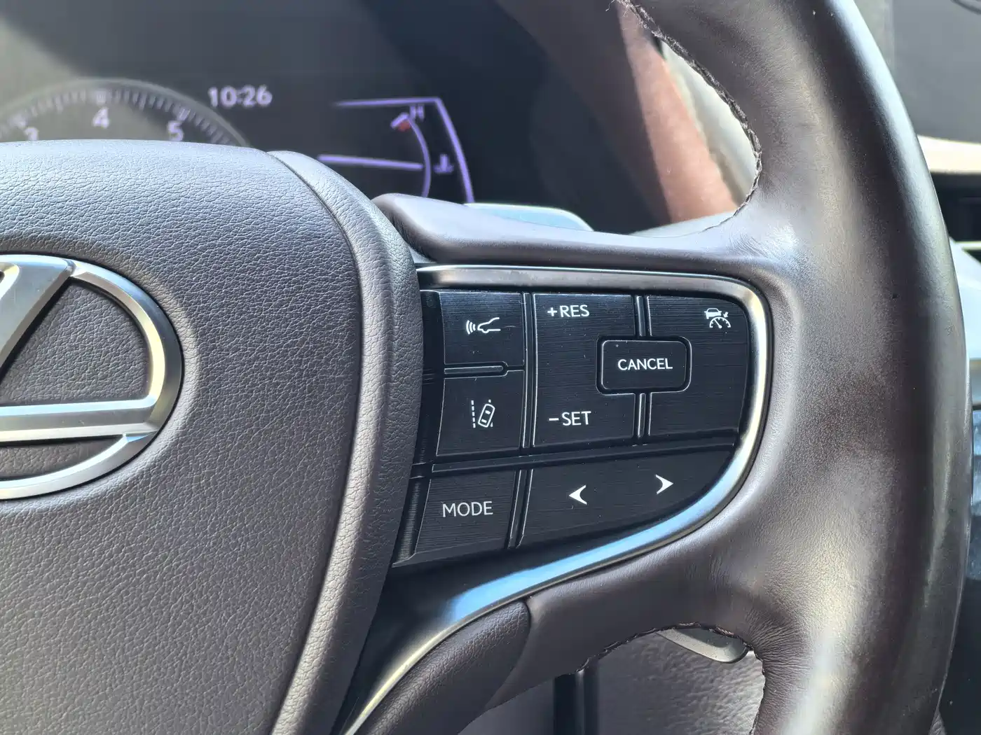 Lexus ES 2018 200 Excellence Edition China V фото 18