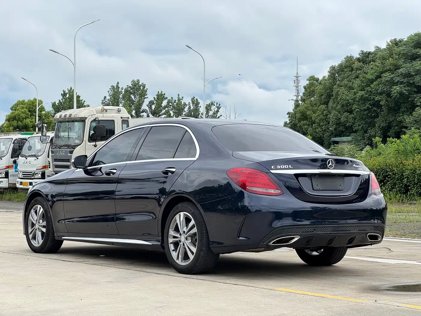 Photo 7 - Mercedes-Benz C-Class