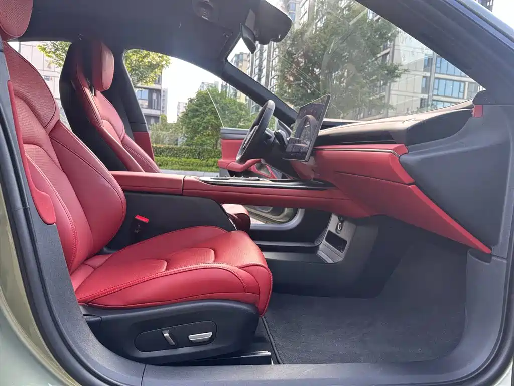 Xiaomi Auto Xiaomi SU7 2024 RWD Ultra Long Range Advanced Smart Driving Pro Edition фото 5
