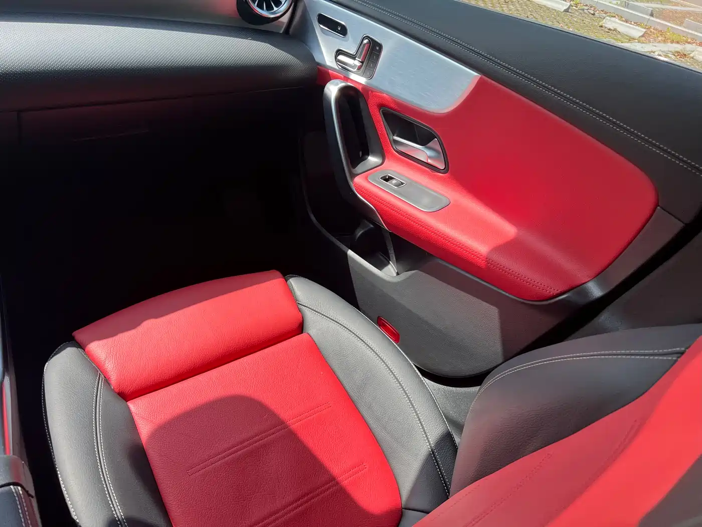 Mercedes-Benz CLA AMG 2022 AMG CLA 35 4MATIC фото 13