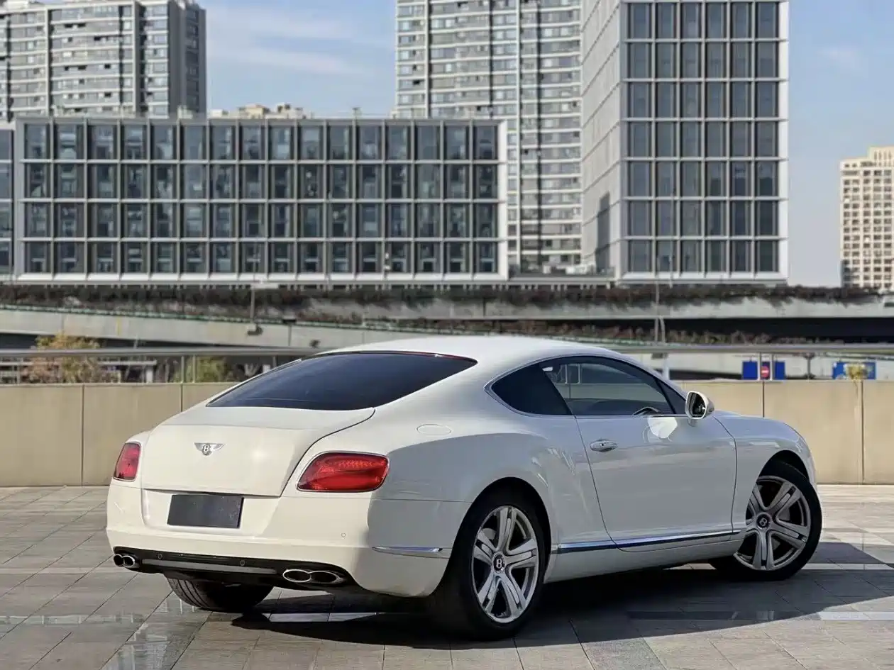 Bentley Continental 2013 2012 4.0T GT V8