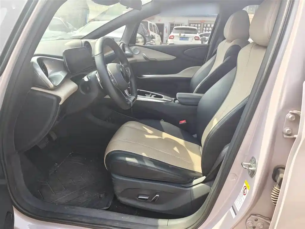 BYD Dolphin 2025 Smart Drive Edition 410km Fashion Version фото 11
