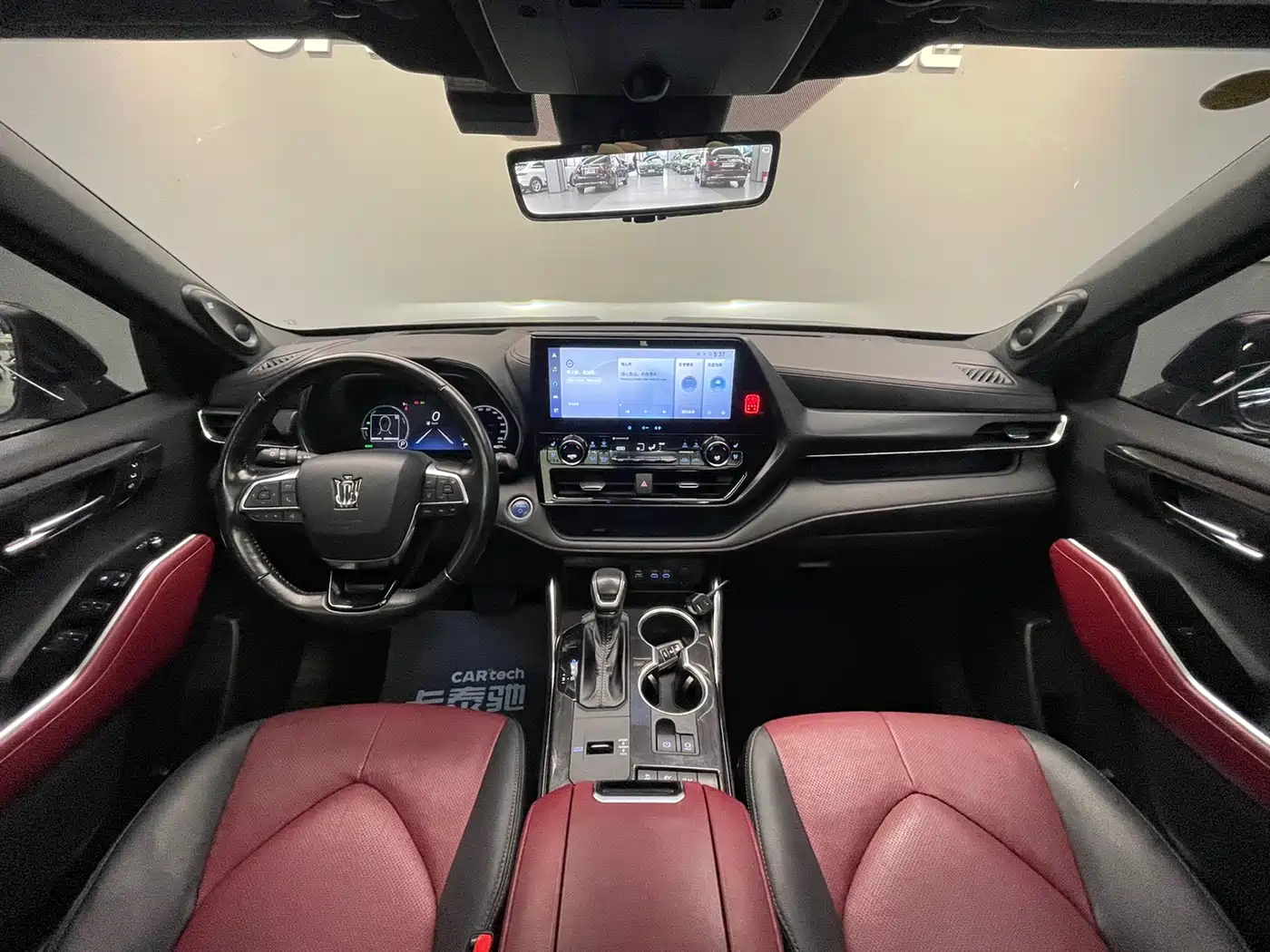 Toyota Crown Kluger 2021 2.5L HEV AWD Flagship Edition фото 9