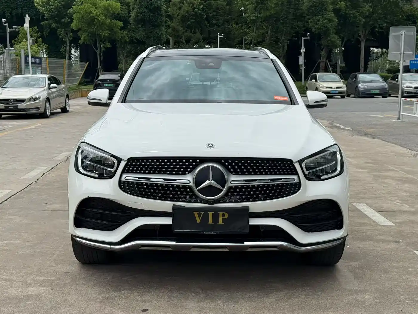 Mercedes-Benz GLC 2021 GLC 300 L 4MATIC Luxury фото 2