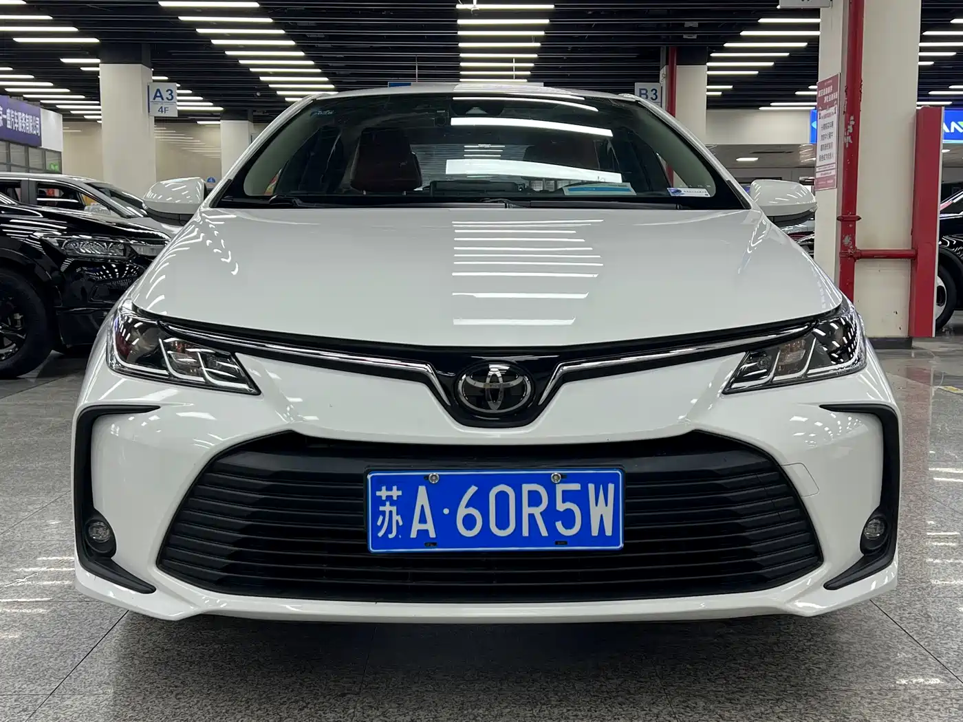 Toyota Corolla 2019 1.2T S-CVT GL Pioneer Edition фото 3