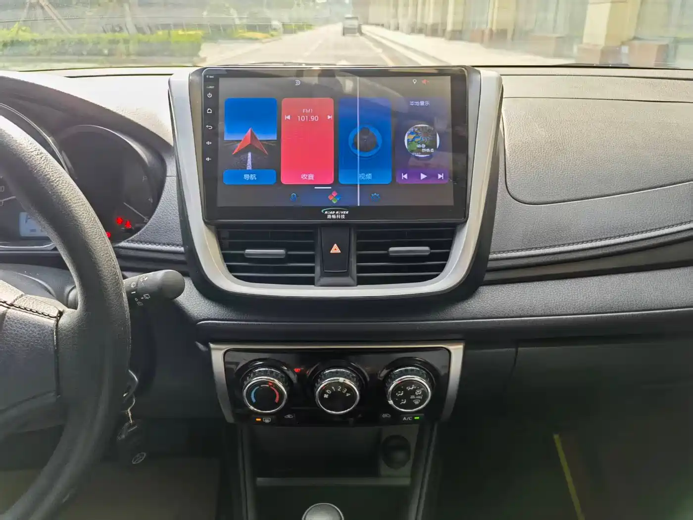 Toyota YARiS L Zhi Xuan 2019 1.5E CVT MeiDong Edition China VI фото 12