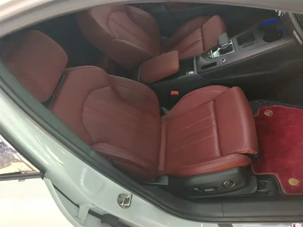 Audi A4L 2022 40 TFSI Luxury Dynamic фото 25