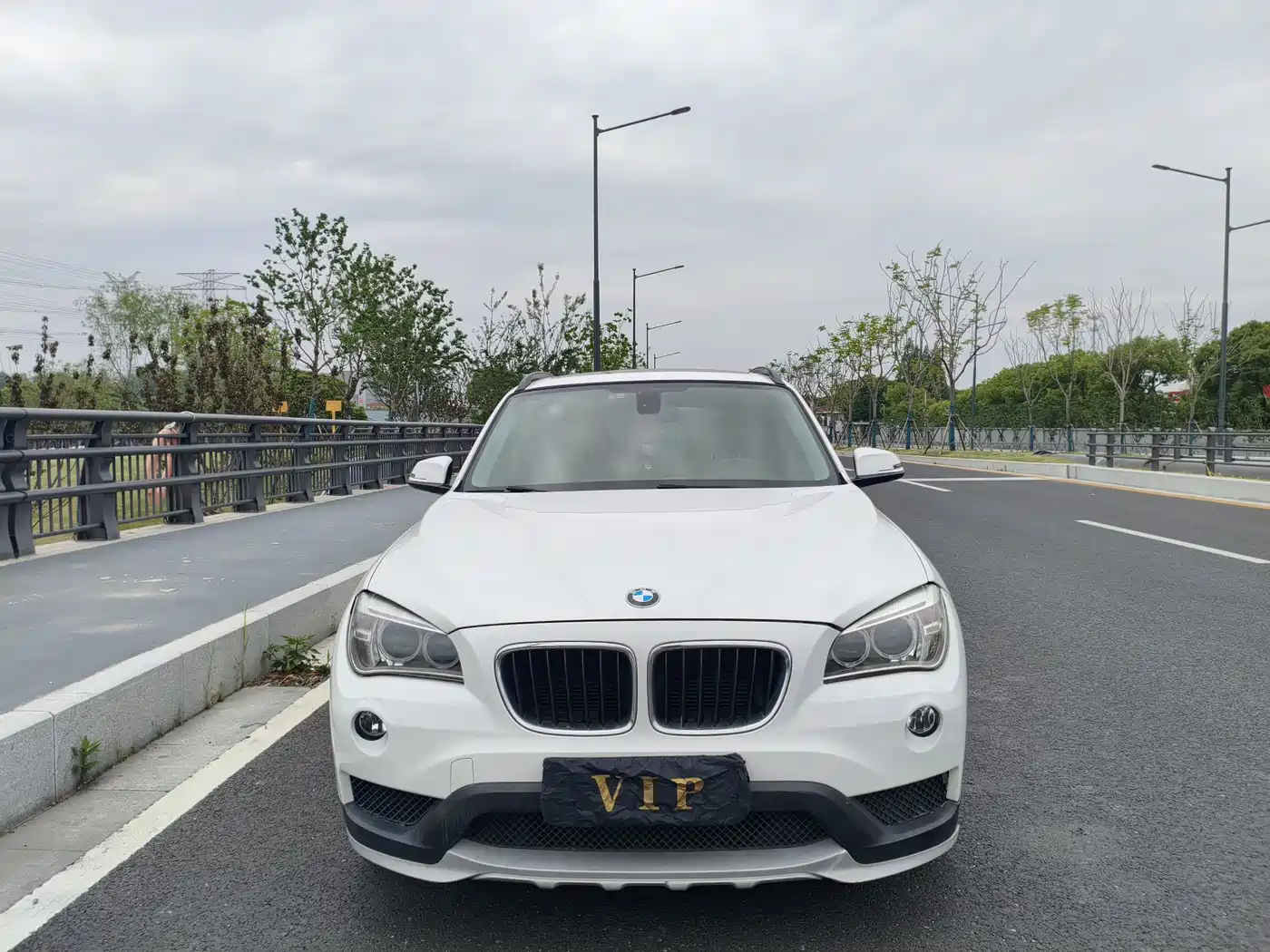 BMW X1 2014 sDrive18i Fashion Edition фото 3