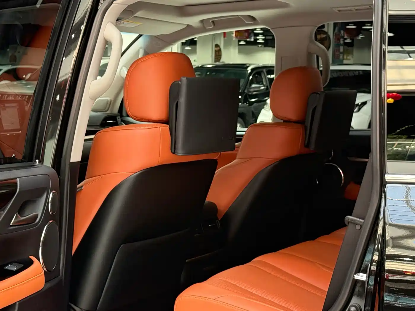 Lexus LX 2017 570 Prestige Luxury фото 6