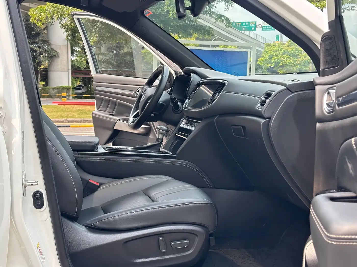 GAC Trumpchi Trumpchi GS8 2020 GS8S 390T 2WD Luxury Smart Connect Edition фото 7