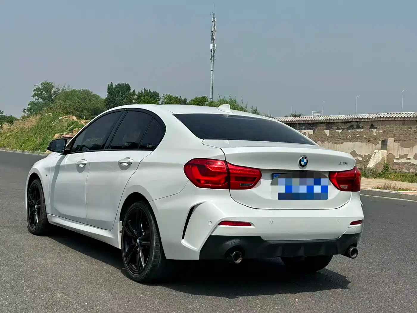 BMW 1 Series 2021 Facelift 125i M Sport Shadow Edition фото 4