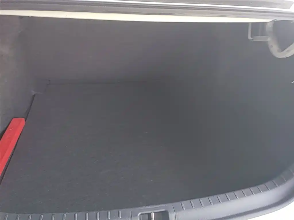 Toyota Levin 2016 1.6G CVT Elite Edition фото 19