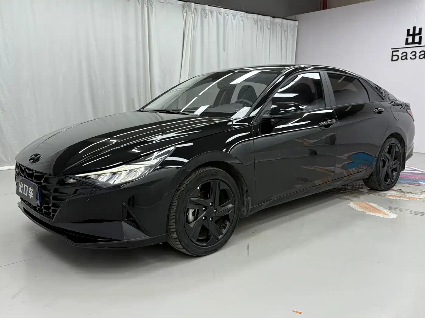 Hyundai Elantra 2022 1.5L CVT LUX Black Knight Limited Edition