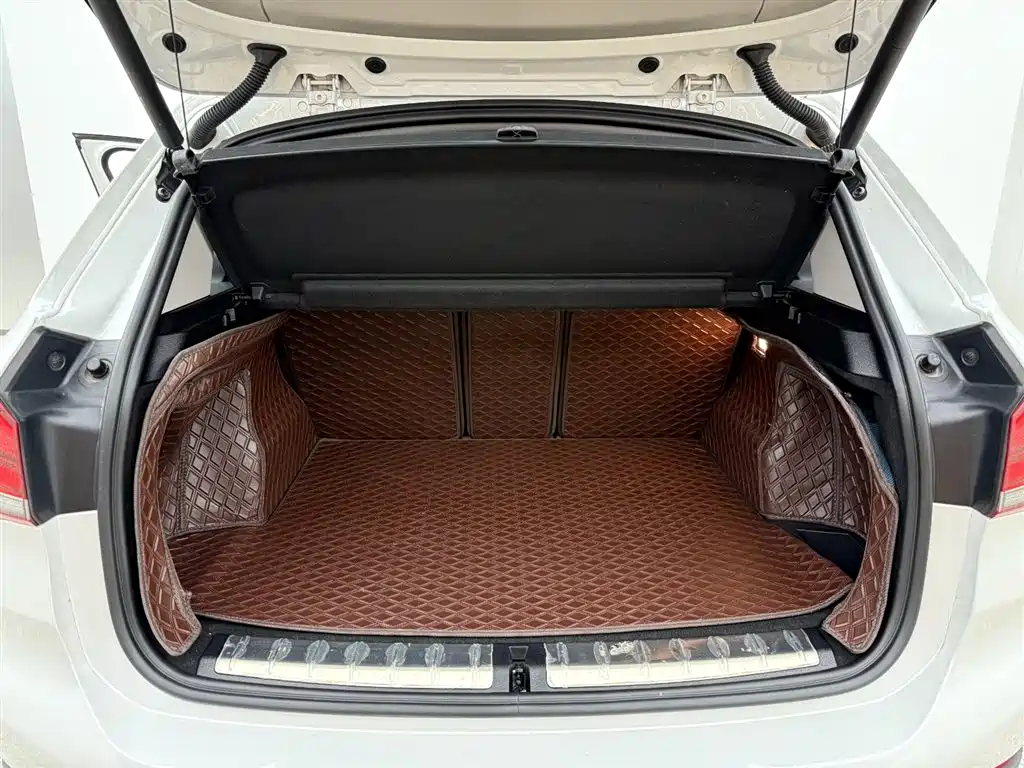 BMW X1 2022 sDrive25Li Leading фото 14
