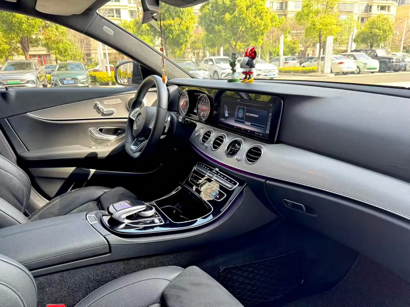 Mercedes-Benz E-Class 2017 E 200 Sport 4MATIC фото 12