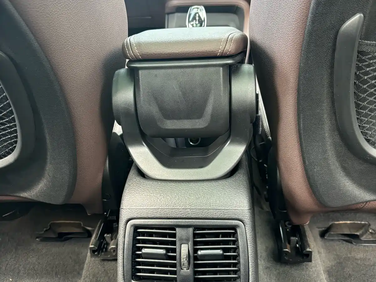 BMW X1 2021 sDrive25Li Leading фото 10