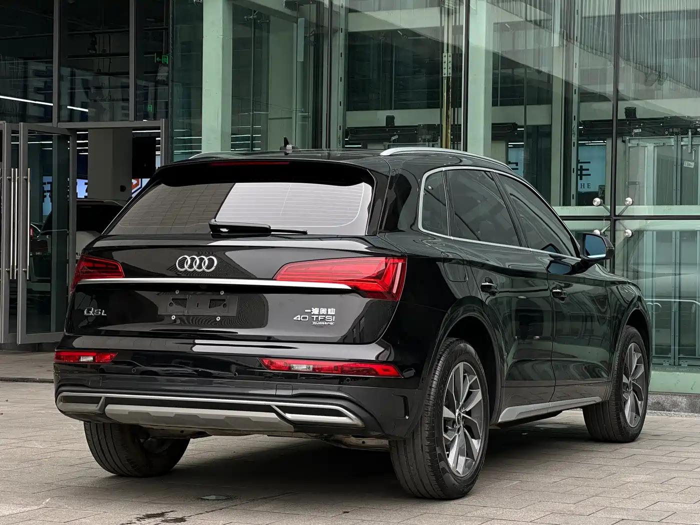 Audi Q5L 2023 40T Luxury Elegance фото 16