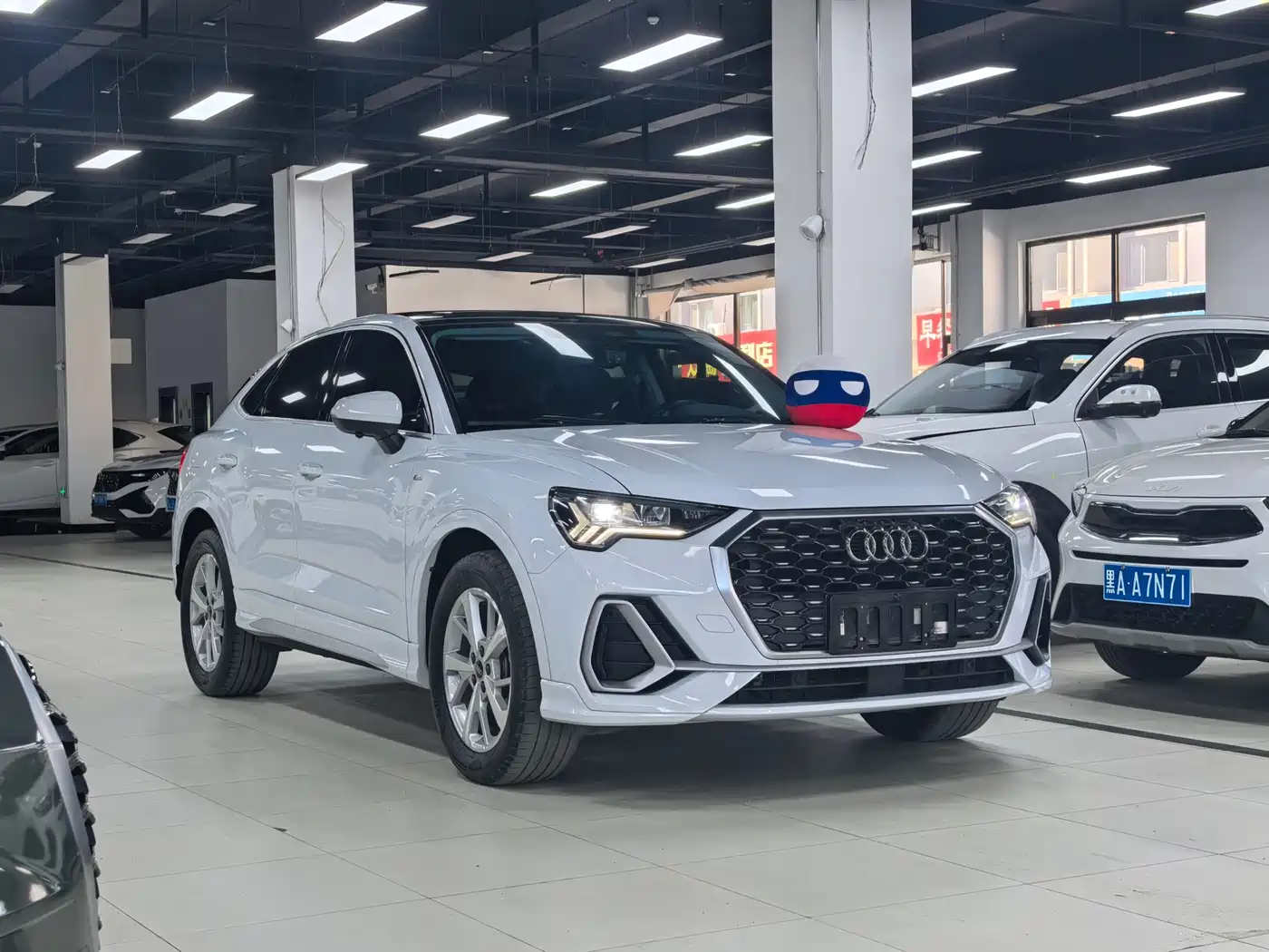Audi Q3 Sportback 2022 35 TFSI Progressive фото 3