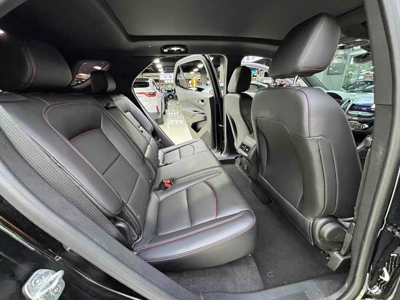 Chevrolet Equinox 2021 550T RS AWD Smart Tuojie Edition фото 10