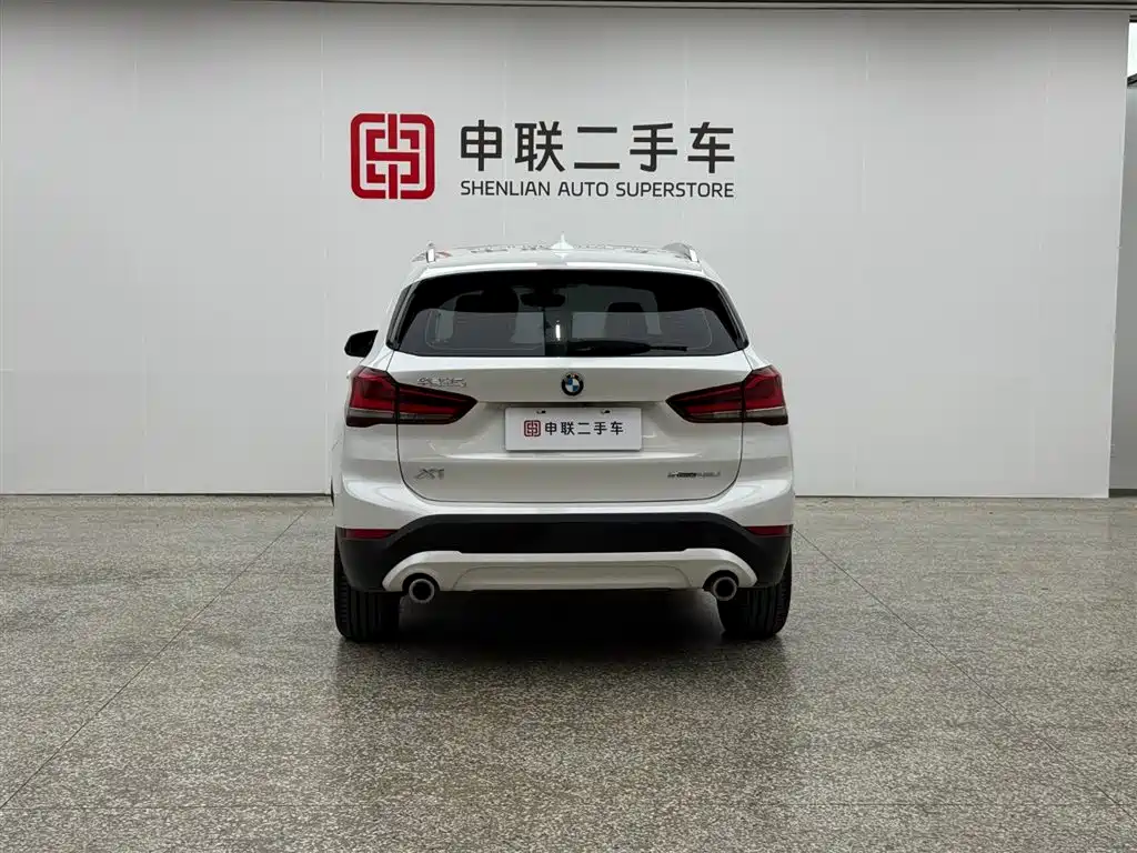 BMW X1 2022 sDrive25Li Leading фото 3