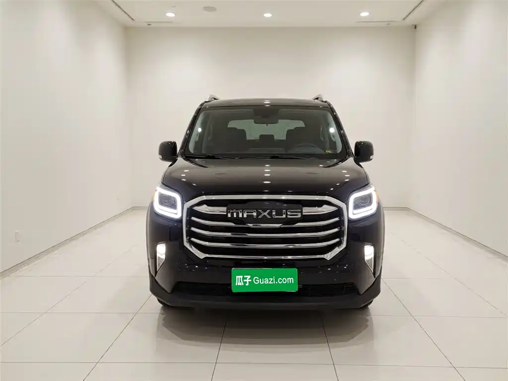 SAIC Maxus Xintu V90 2022 2.0T Automatic Zhiyun King RWD Extended Wheelbase High Roof Single Rear Tire 6/7-Seater фото 3