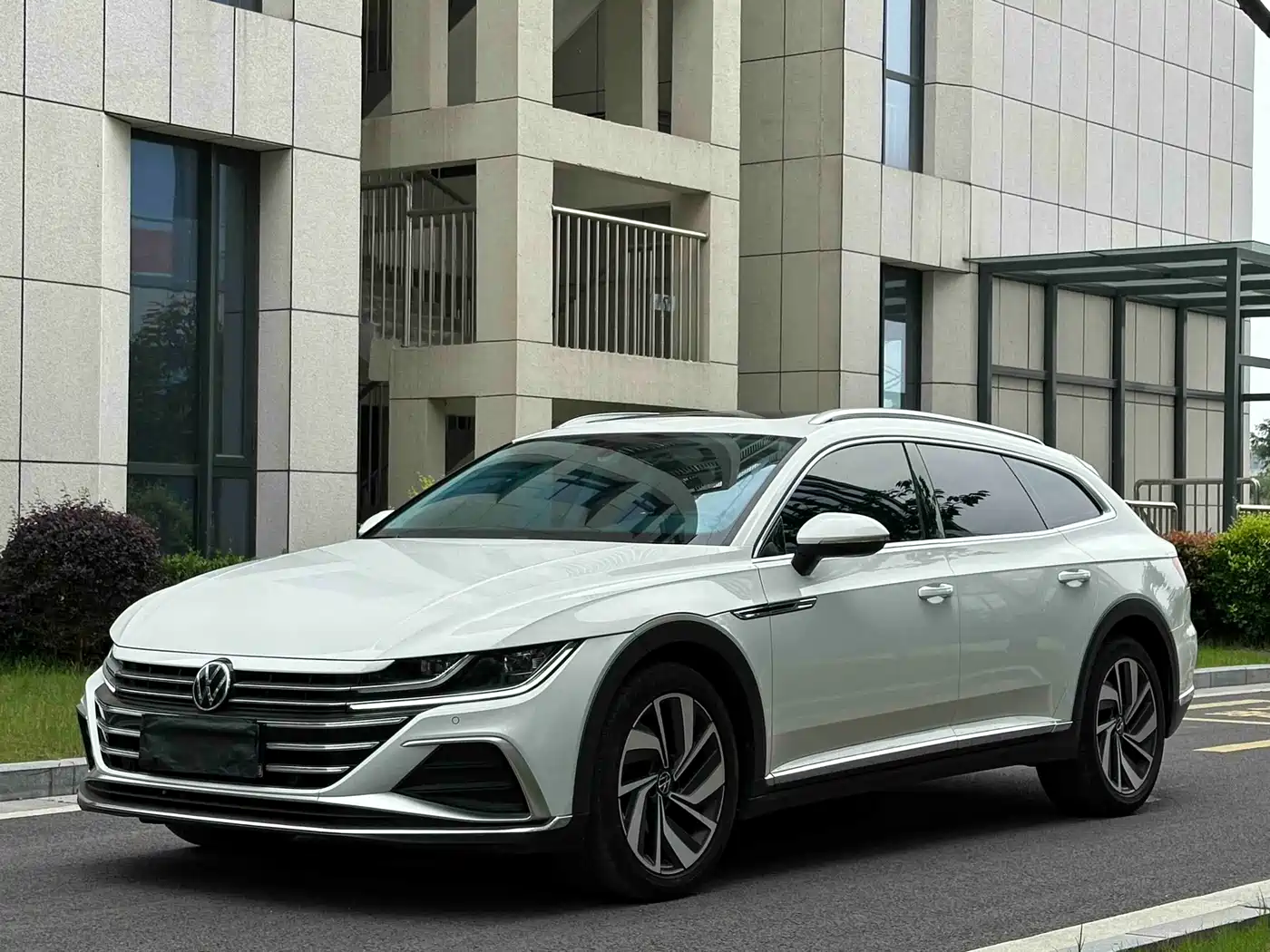 Volkswagen FAW-Volkswagen CC 2021 Shooting Brake 330TSI Hunter Edition