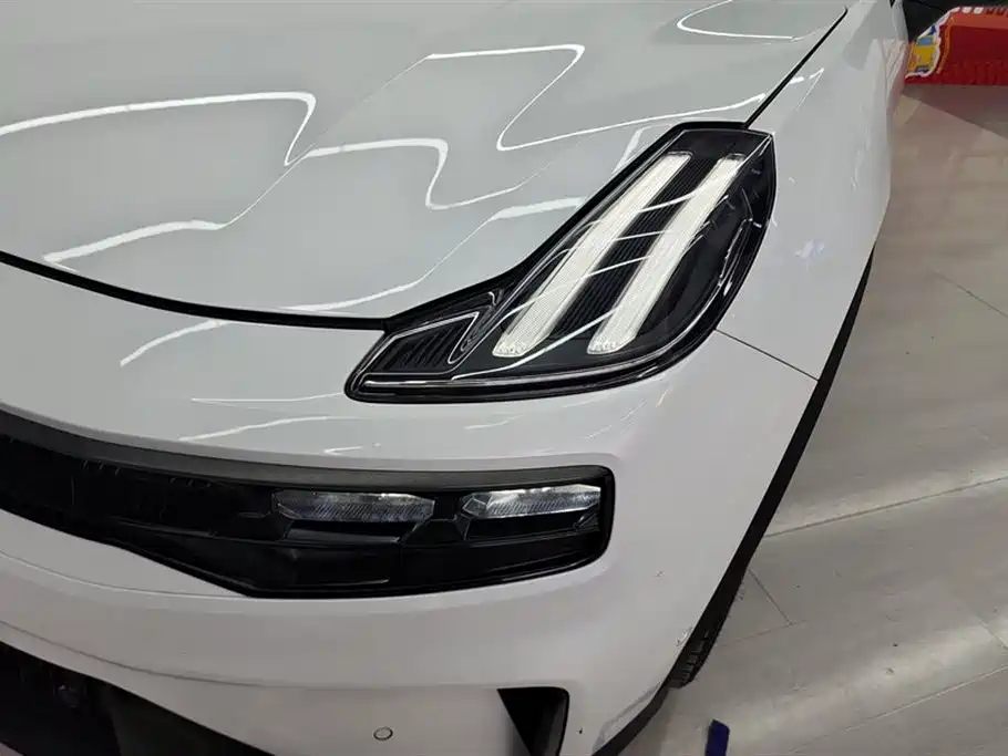 Lynk & Co 06 2023 Remix 1.5T Power Halo фото 5