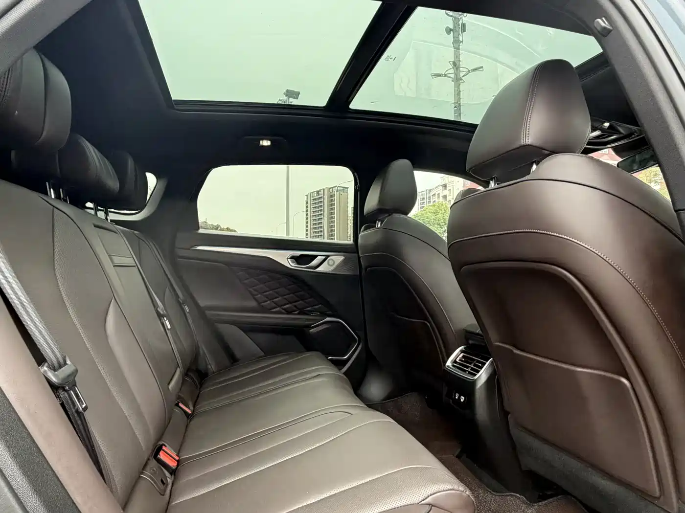 WEI PAI WEI BRAND MOCHA