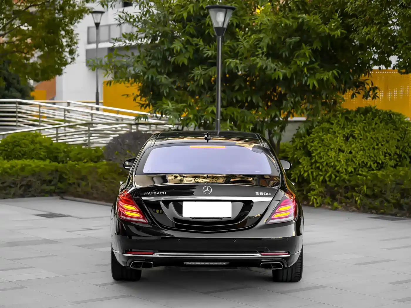Mercedes-Benz Maybach S-Class 2015 S 600 фото 6